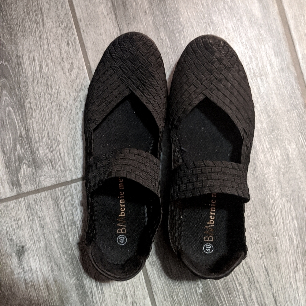 Bernie mev flats